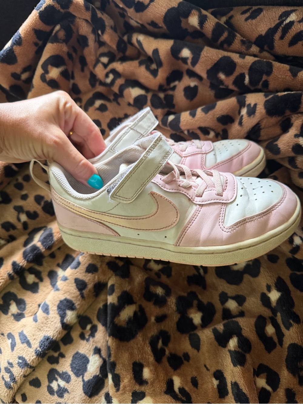 Nike Kids Pink and White court borolughs